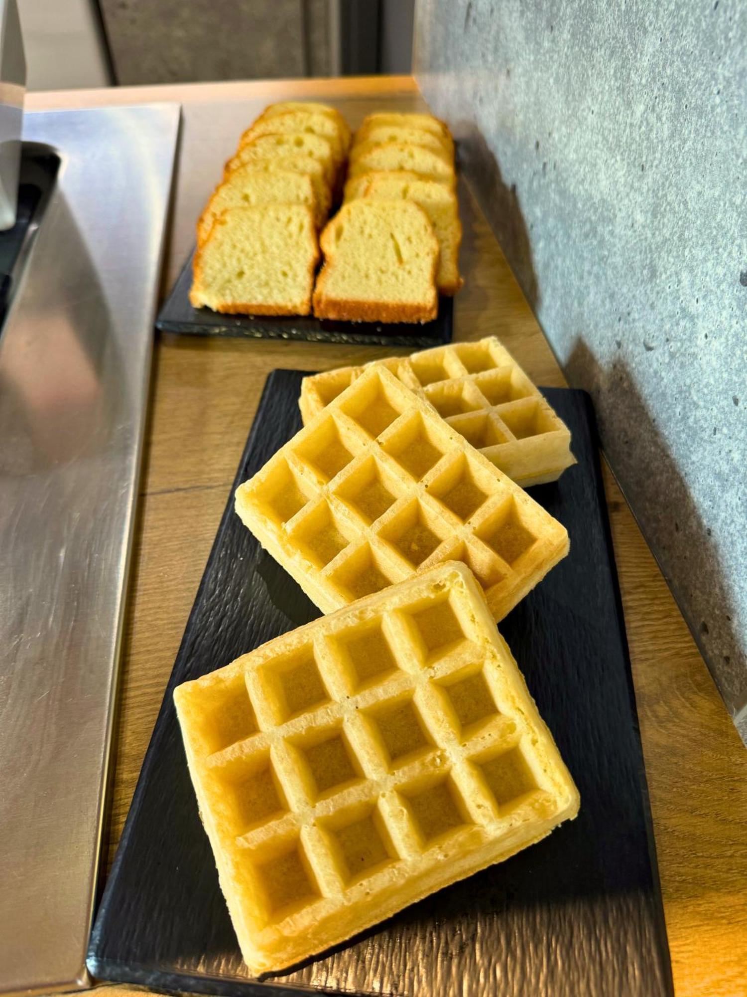 Ibis Budget Coutances Buitenkant foto